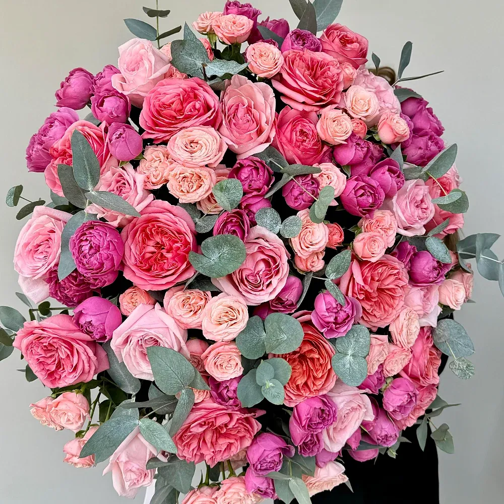 Пионовидные розы