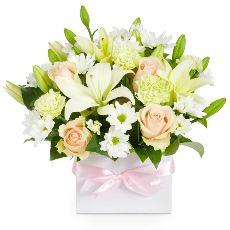 Цветы в коробке «Музыка сентября»