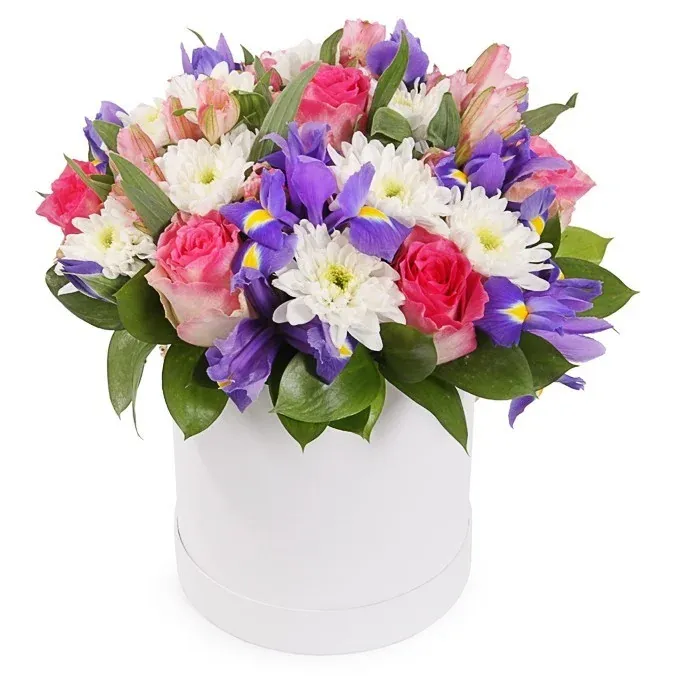 Цветы в коробке «Нежный мир»