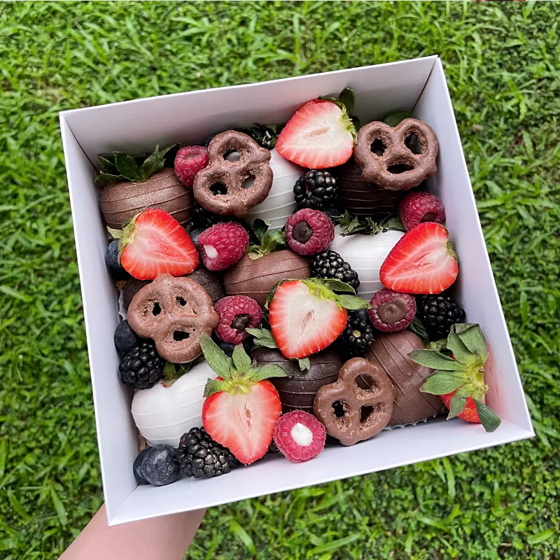 Набор клубники в шоколаде 